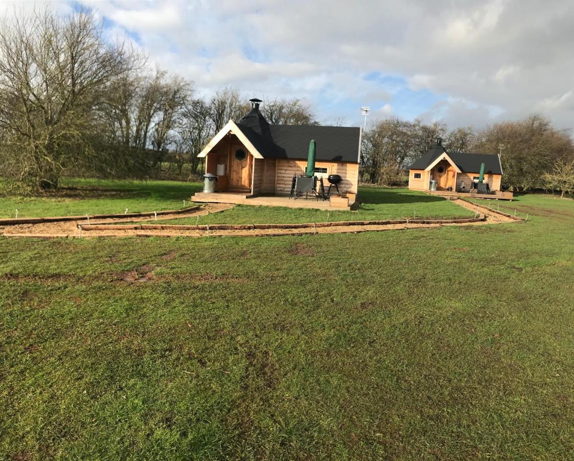 Elton Barn Fishery & Retreat Nottingham Esterno foto
