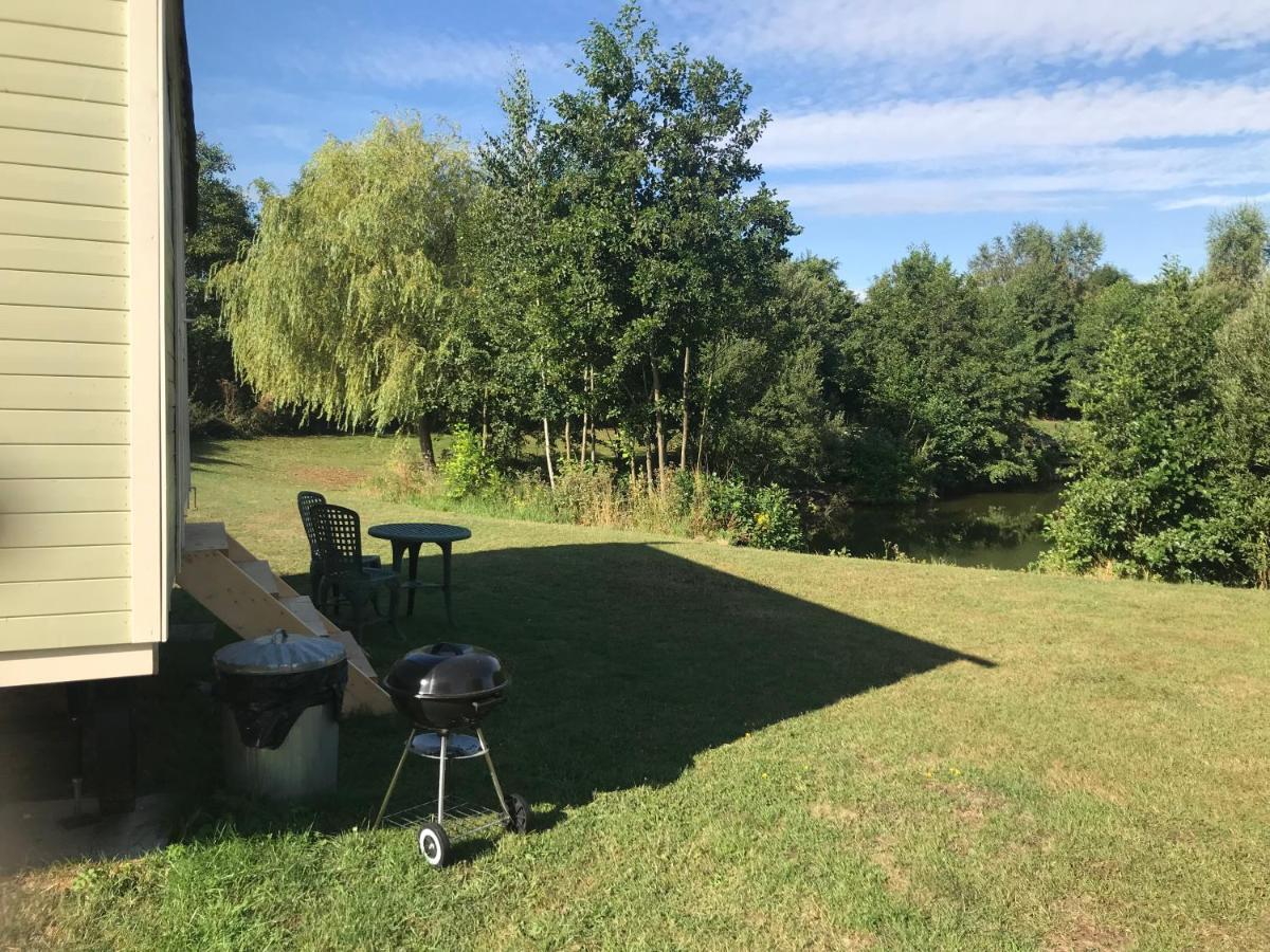 Elton Barn Fishery & Retreat Nottingham Esterno foto